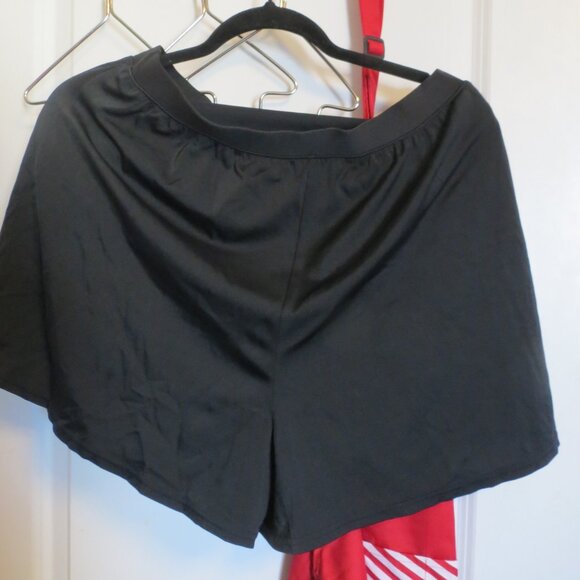 Size 14 Miraclesuit Timmy Control built in panty Swim Shorts - Picture 3 of 4